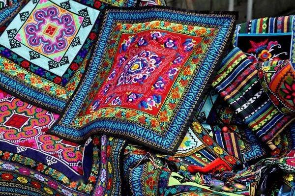 中國(guó)手工刺繡，永不過時(shí)的美
